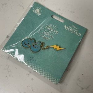 Disney’s Little Mermaid Flotsam & Jetsam pin